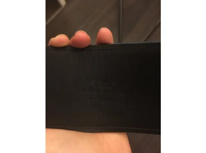 Yves Saint Laurent cinturón Negro 