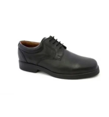 Zapato camarero con cordones Danka en negro