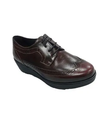 Zapato mujer con cordones cuña tipo inglés Sigo en burdeos