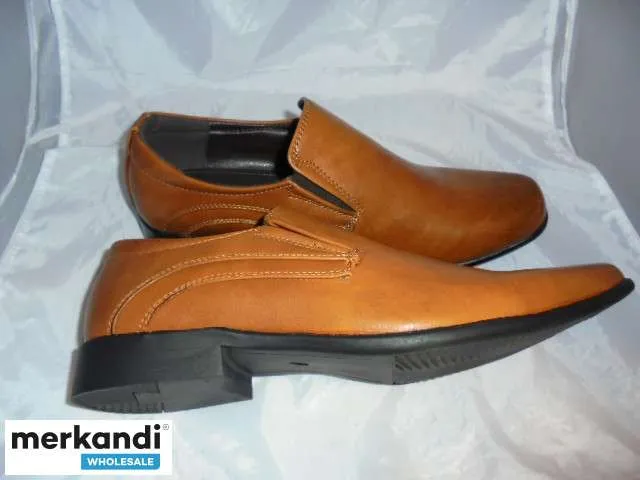 Zapato sintético sin cordones para hombre. Refuerzos elásticos gemelos. Suela cementada ligera. Tallas del Reino Unido 6 x 11